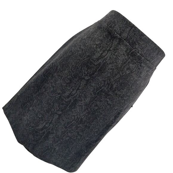 Nicole Miller Dresses & Skirts - NWT! NICOLE MILLER! BLACK AND CHARCOAL GRAY ABSTRACT BLEND STRETCH SKIRT! SZ L
